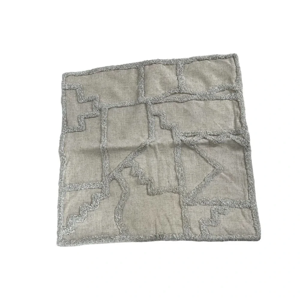 West Elm Pillow Hand-crafted Candlewick Abstract Labyrinth Pillow Covers 20x20